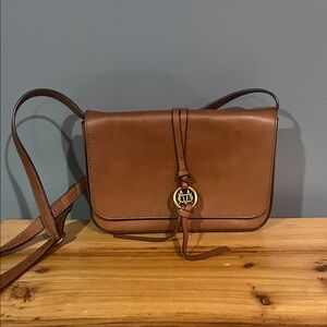 Massimo Dutti leather crossbody bag